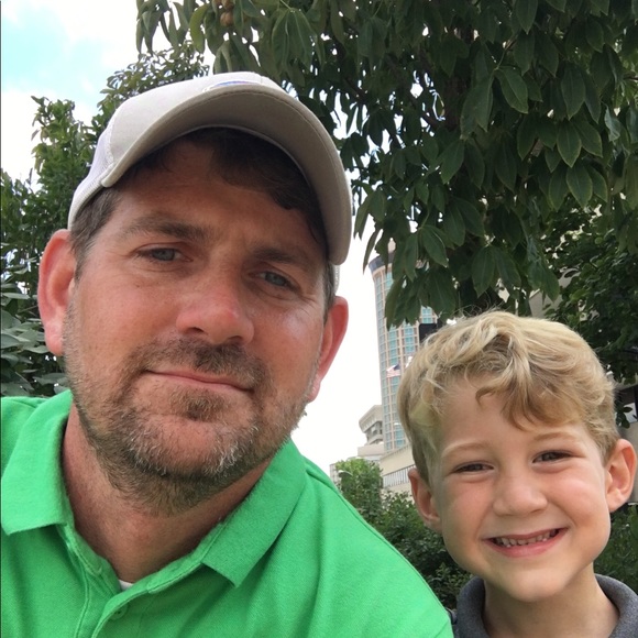 Meet your Posher, Brandon - Picture 1 of 1